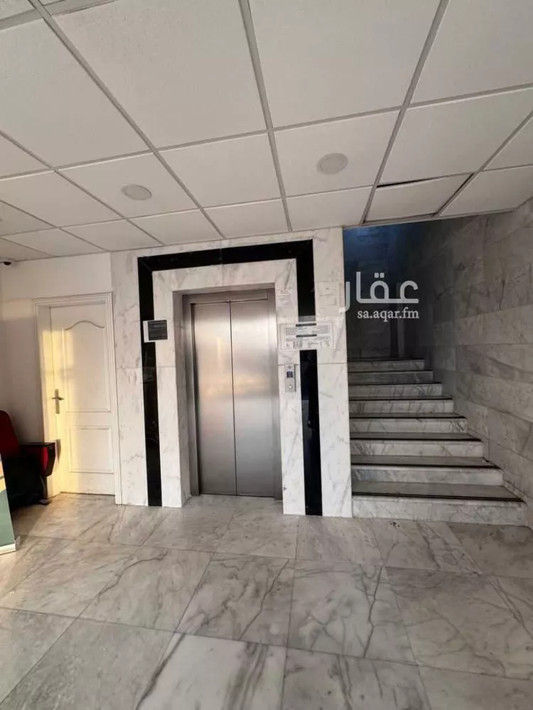 عمارة للبيع في شارع زهير بن قـيس, حي طيبة, مدينة الدمام, المنطقة الشرقية صورة 3