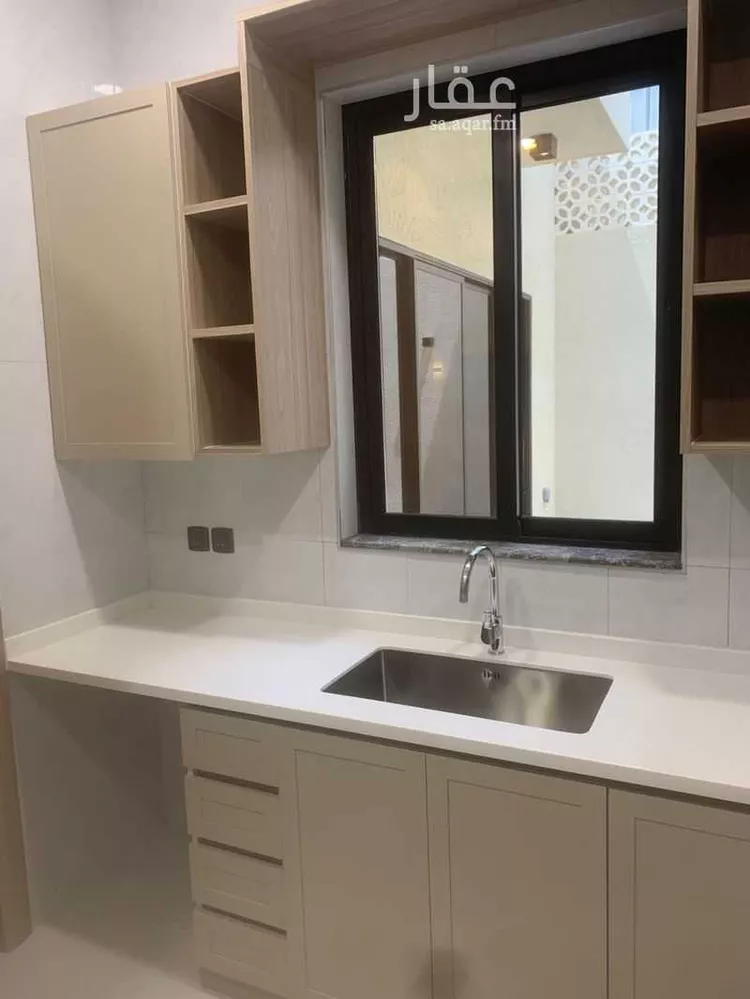 فيلا للبيع في شارع 7هـ, حي الحزام الأخضر, مدينة الخبر, المنطقة الشرقية صورة 3