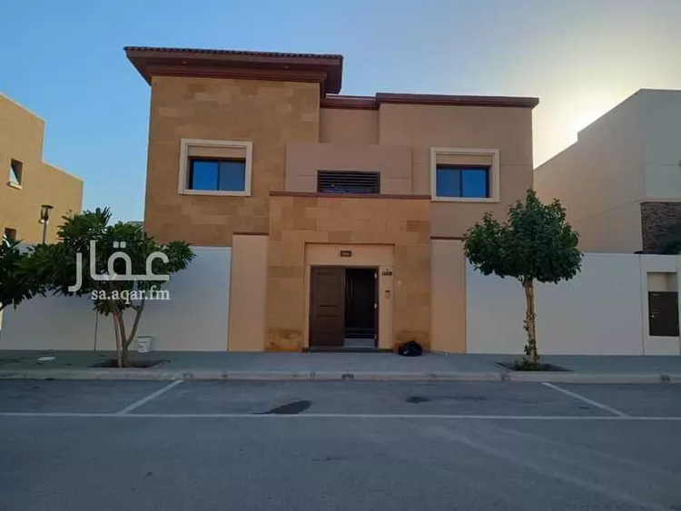 فيلا للبيع في شارع19ج, حي الظهران, مدينة الظهران, المنطقة الشرقية