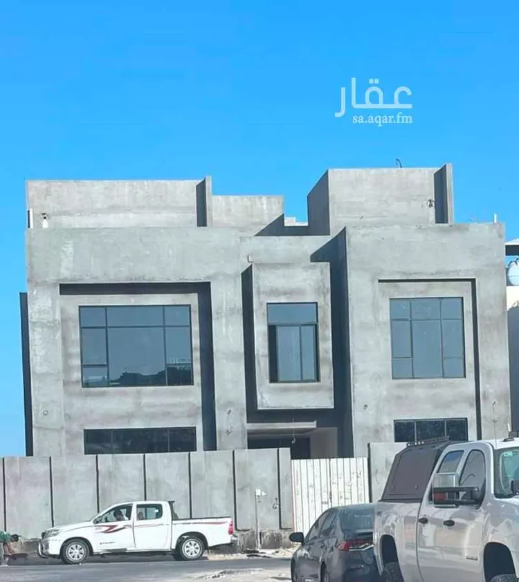 فيلا للبيع في شارع عبدالعزيز ابن سيف, حي الأندلس, مدينة الخبر, المنطقة الشرقية