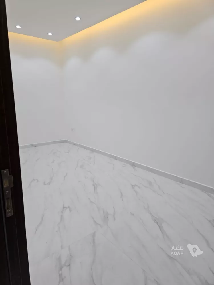 Villa for Rent in Riyadh An Narjis 24