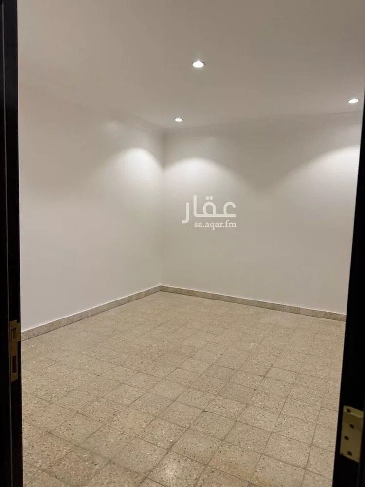 شقة للإيجار في شارع رقم 203, حي ظهرة لبن, مدينة الرياض, منطقة الرياض صورة 2