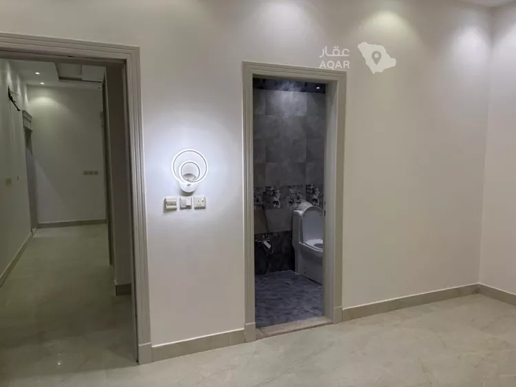 Floor for Rent in Riyadh Ishbiliyah 5