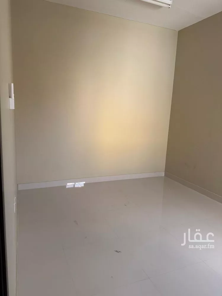 فيلا للبيع في شارع أبان بن تغلب, حي الملك فيصل, مدينة الرياض, منطقة الرياض صورة 3