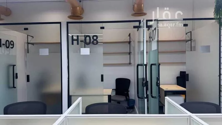 Commercial Office for Rent in Riyadh Al Arid صورة 3