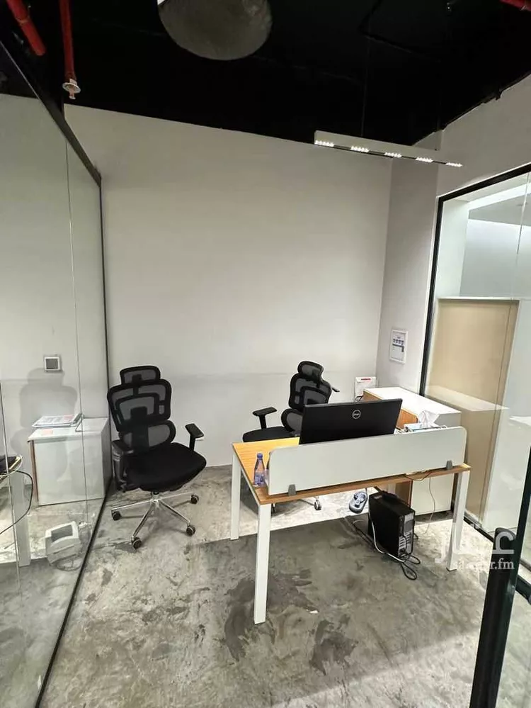 مكتب تجاري للإيجار في طريق الصحابة ، حي المونسية ، الرياض ، منطقة الرياض