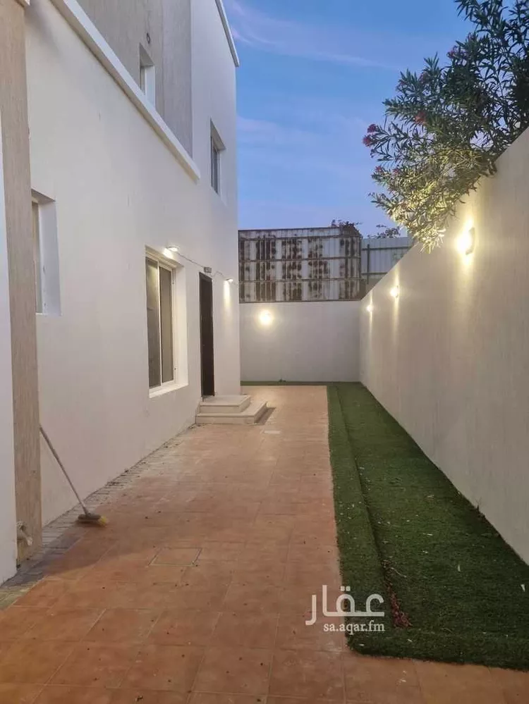 فيلا للإيجار في حي منطقة الصناعات الخفيفة ، ينبع ، ينبع صورة 2