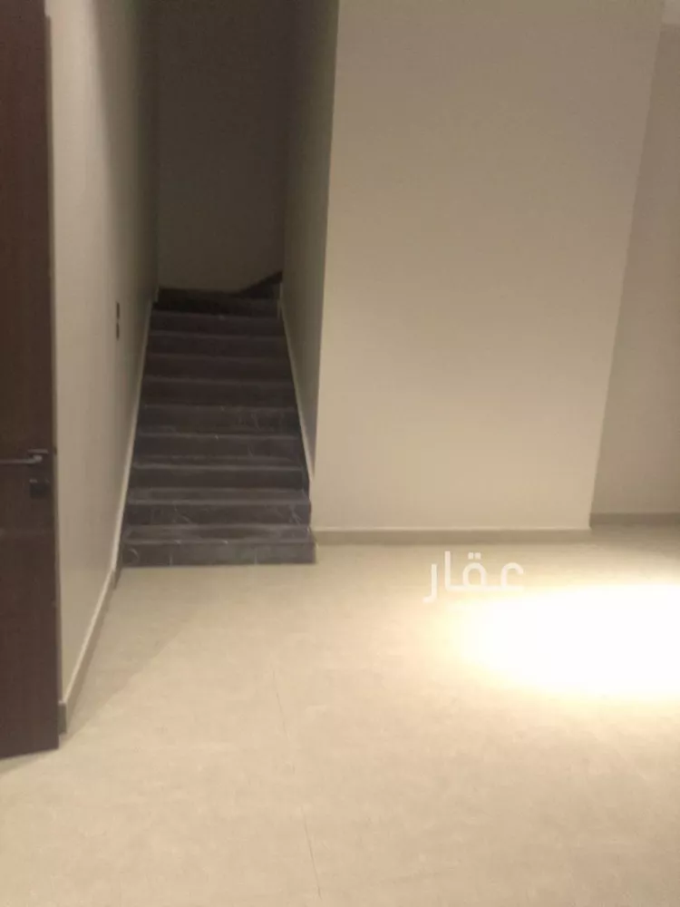 فيلا للبيع في شارع الساحل, حي الرمال, مدينة الرياض, منطقة الرياض 10