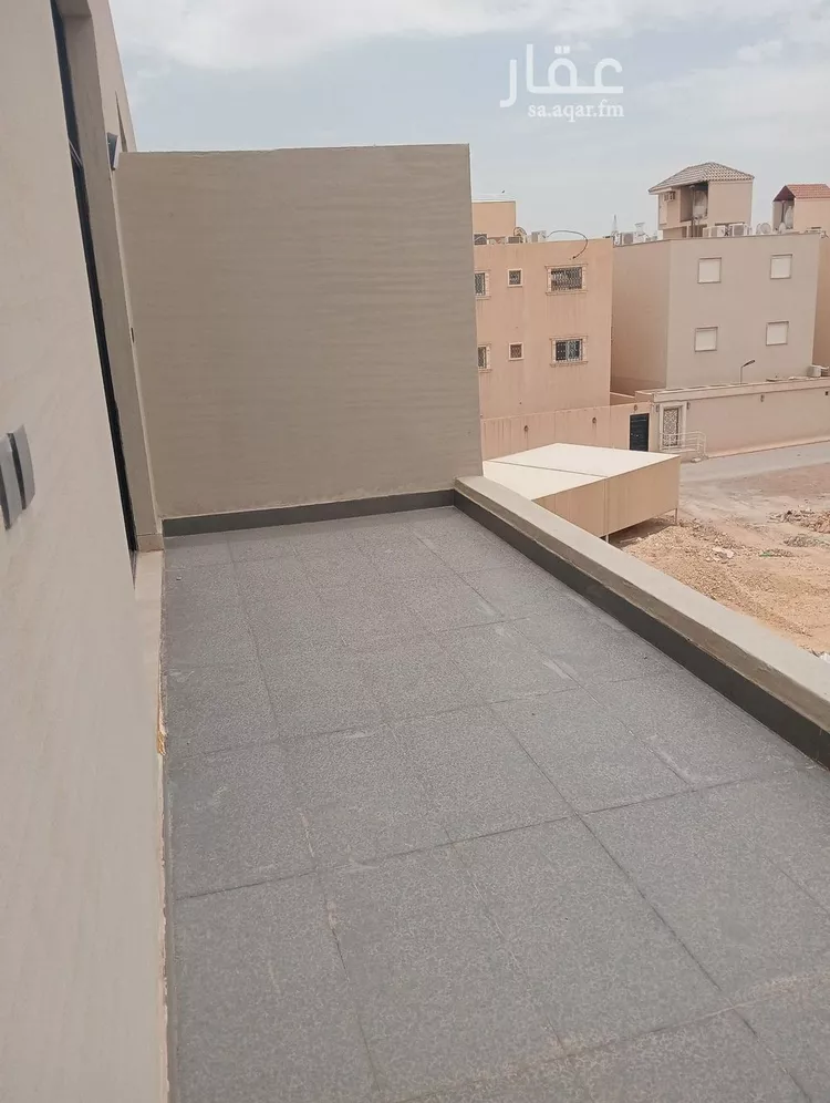 Floor for Sale in Riyadh Qurtubah 23