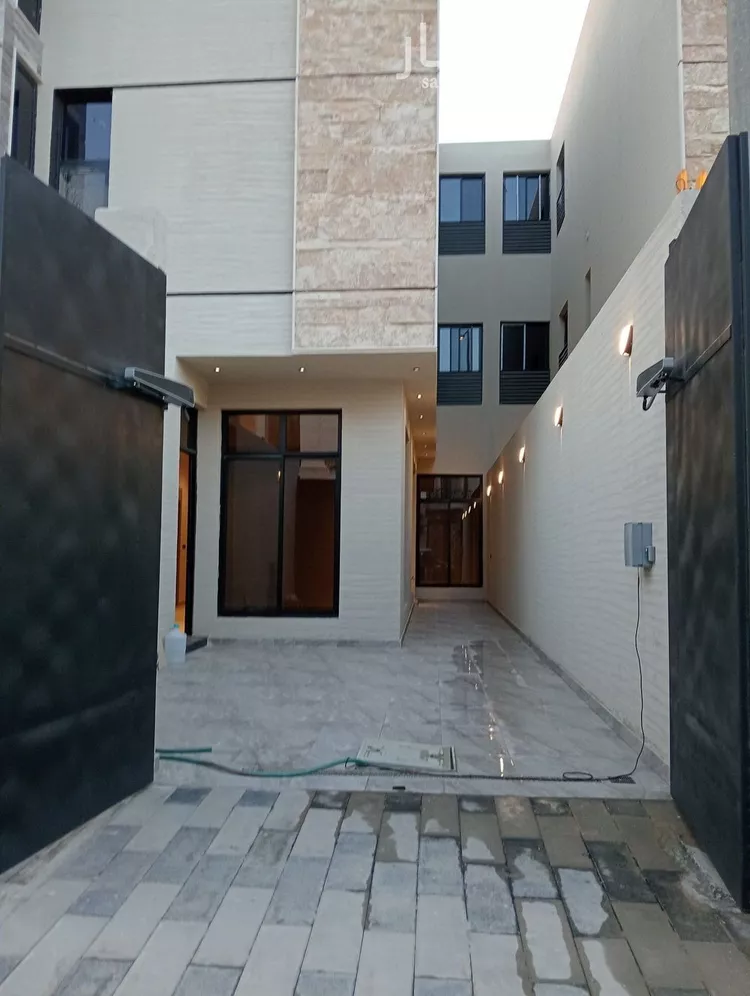 دور للبيع في شارع جبل الريث, حي قرطبة, مدينة الرياض, منطقة الرياض 18