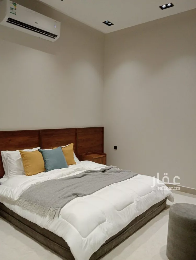 Floor for Sale in Riyadh Qurtubah 21