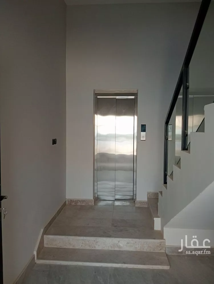 Floor for Sale in Riyadh Qurtubah 9