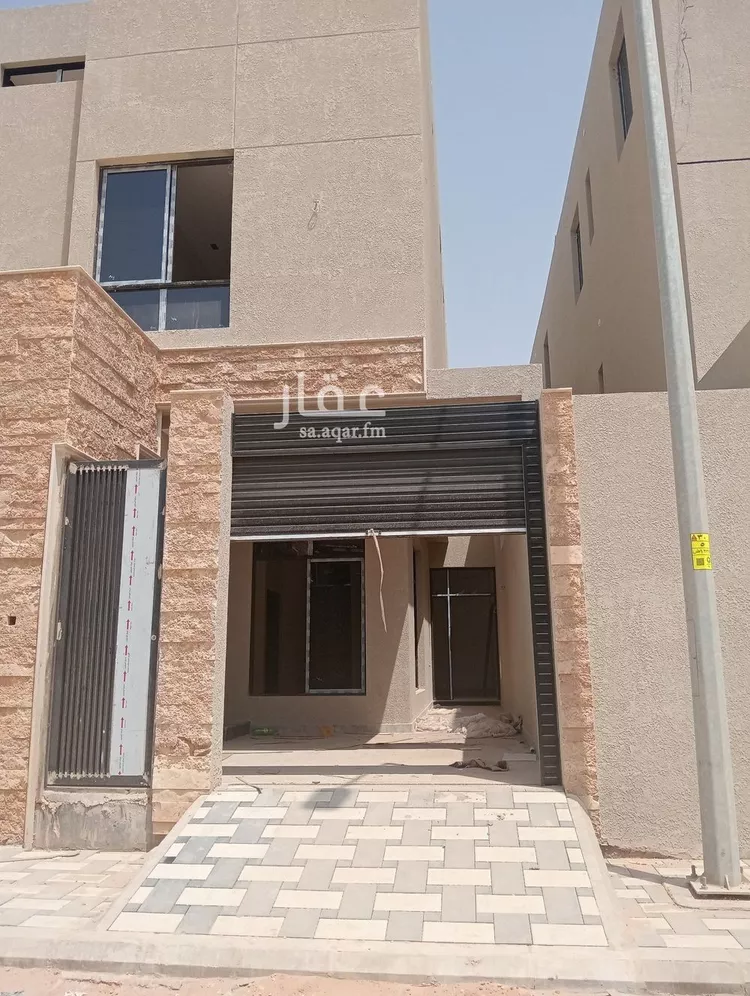 فيلا للبيع في شارع الساحل, حي الرمال, مدينة الرياض, منطقة الرياض 10