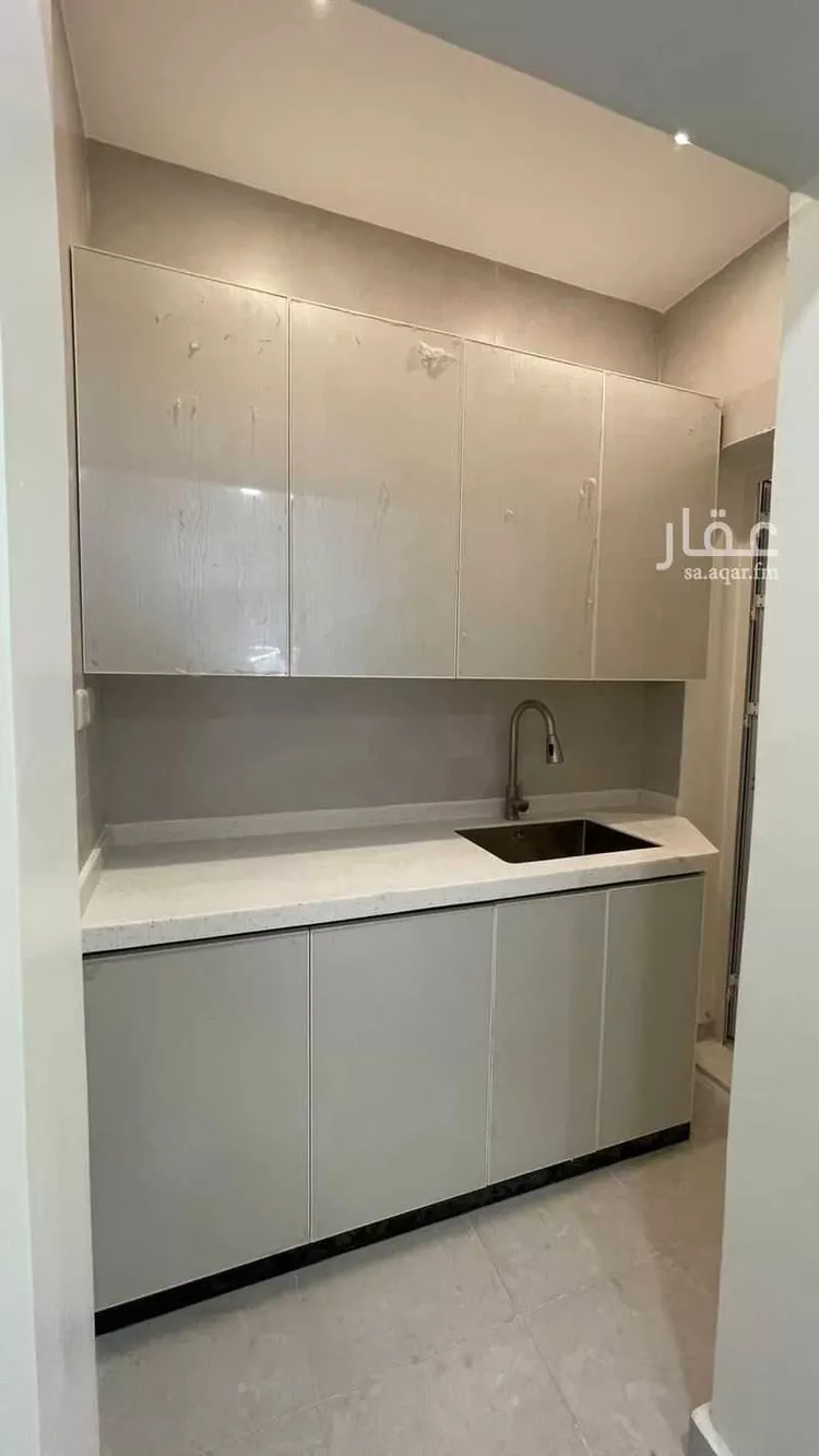غرفة للإيجار في شارع احمد الحسائي, حي العزيزية, مدينة جدة, منطقة مكة المكرمة 6