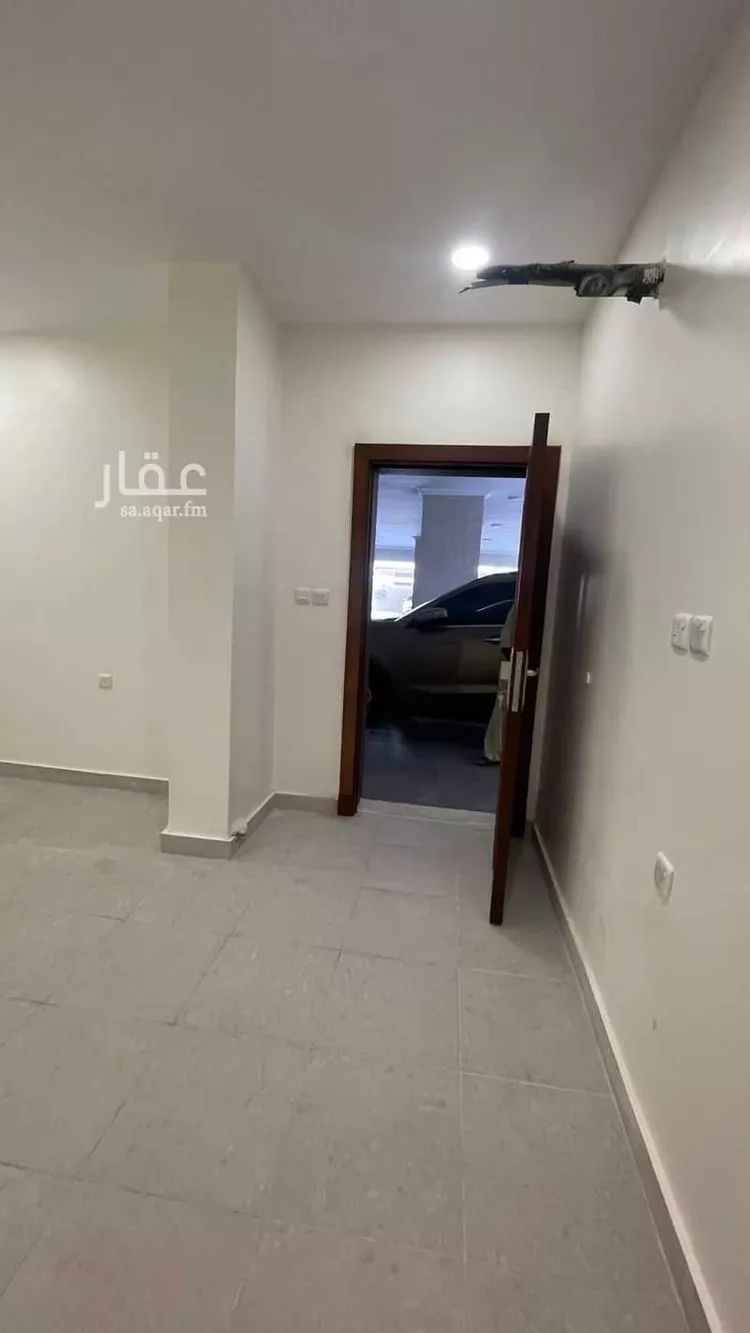 غرفة للإيجار في شارع احمد الحسائي, حي العزيزية, مدينة جدة, منطقة مكة المكرمة صورة 3