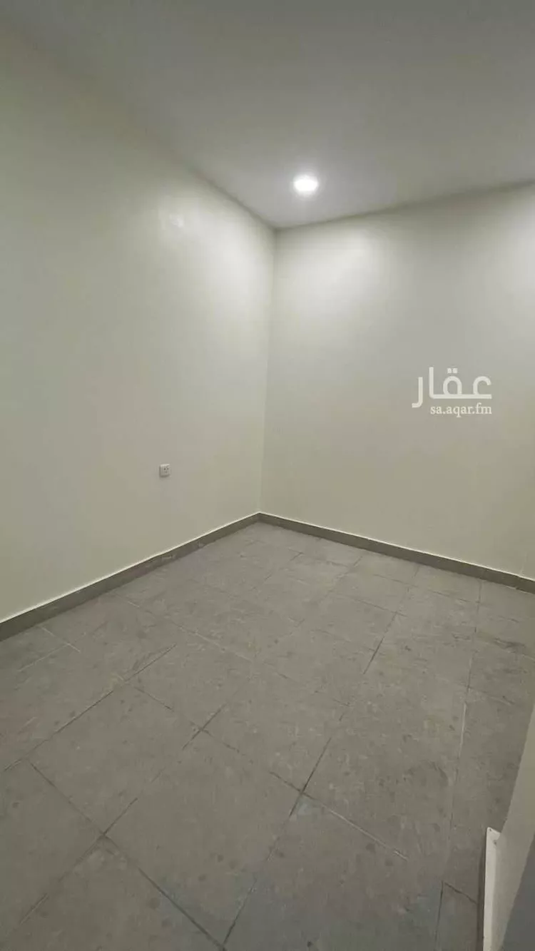 غرفة للإيجار في شارع احمد الحسائي, حي العزيزية, مدينة جدة, منطقة مكة المكرمة صورة 2
