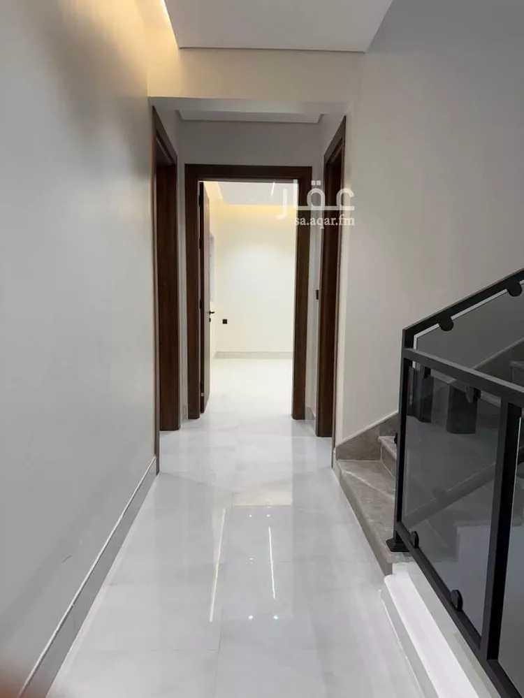 فيلا للبيع في شارع يونس بن الخطيب الدولعي, حي الدفاع, مدينة المدينة المنورة, منطقة المدينة المنورة صورة 2