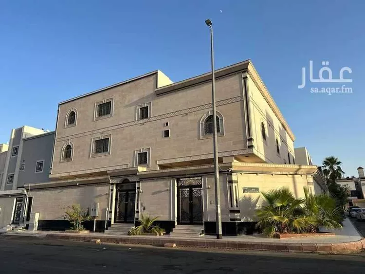 فيلا للبيع في شارع ابو اسحاق الكاتب, حي الدفاع, مدينة المدينه المنوره, منطقة المدينة المنورة