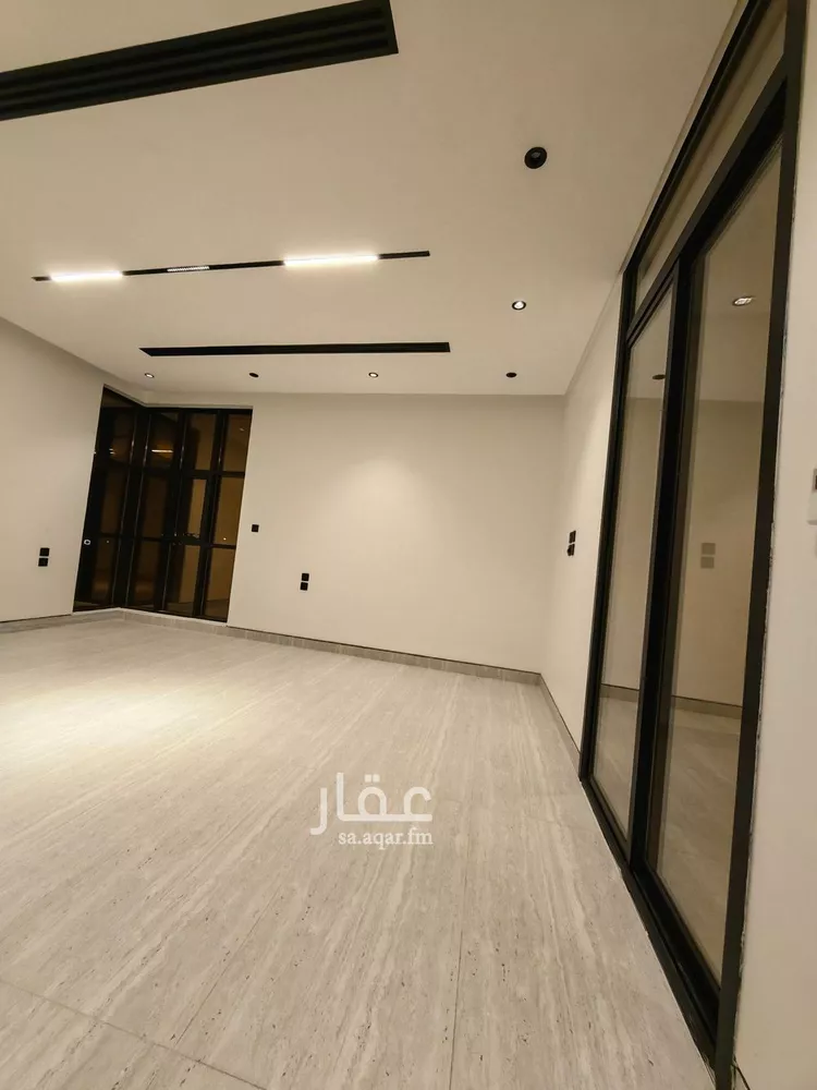 فيلا للبيع في شارع يوسف السيرافي, حي العارض, مدينة الرياض, منطقة الرياض 18