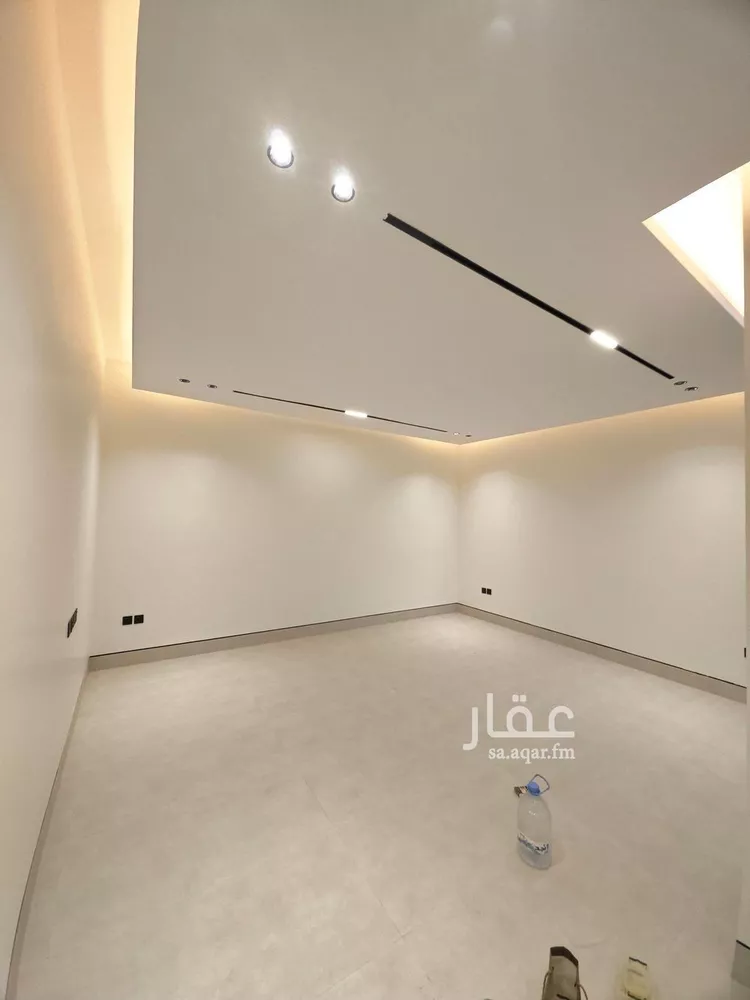 فيلا للبيع في شارع شمس الدين بن مسلم, حي العارض, مدينة الرياض, منطقة الرياض صورة 3