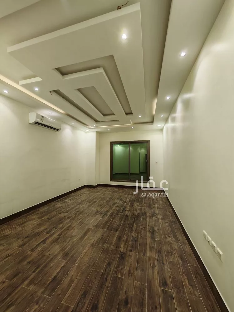 فيلا للإيجار في شارع محمد بن أحمد بيري, حي العارض, مدينة الرياض, منطقة الرياض صورة 4