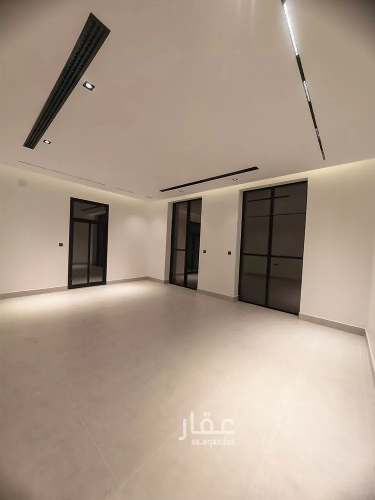 فيلا للبيع في شارع محمد بن أحمد الرفاء, حي النرجس, مدينة الرياض, منطقة الرياض صورة 2