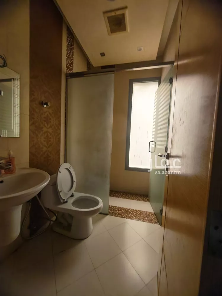 فيلا للبيع في شارع إبراهيم الطائي, حي العارض, مدينة الرياض, منطقة الرياض صورة 5