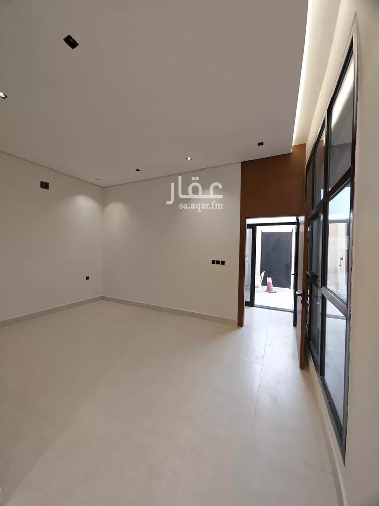 فيلا للبيع في شارع ابن عبدالقاهر, حي العارض, مدينة الرياض, منطقة الرياض صورة 2