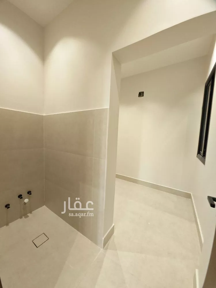 فيلا للبيع في شارع ابن عبدالقاهر, حي العارض, مدينة الرياض, منطقة الرياض صورة 4