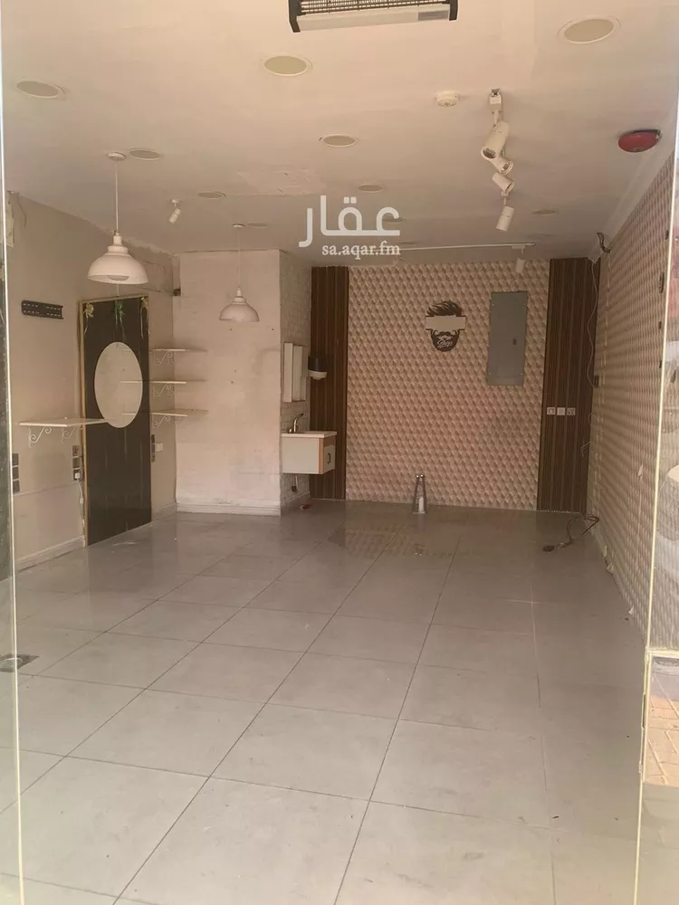محل للإيجار في شارع الامير منصور ابن عبدالعزيز, حي الخبرالشمالية, مدينة الخبر, المنطقة الشرقية صورة 2