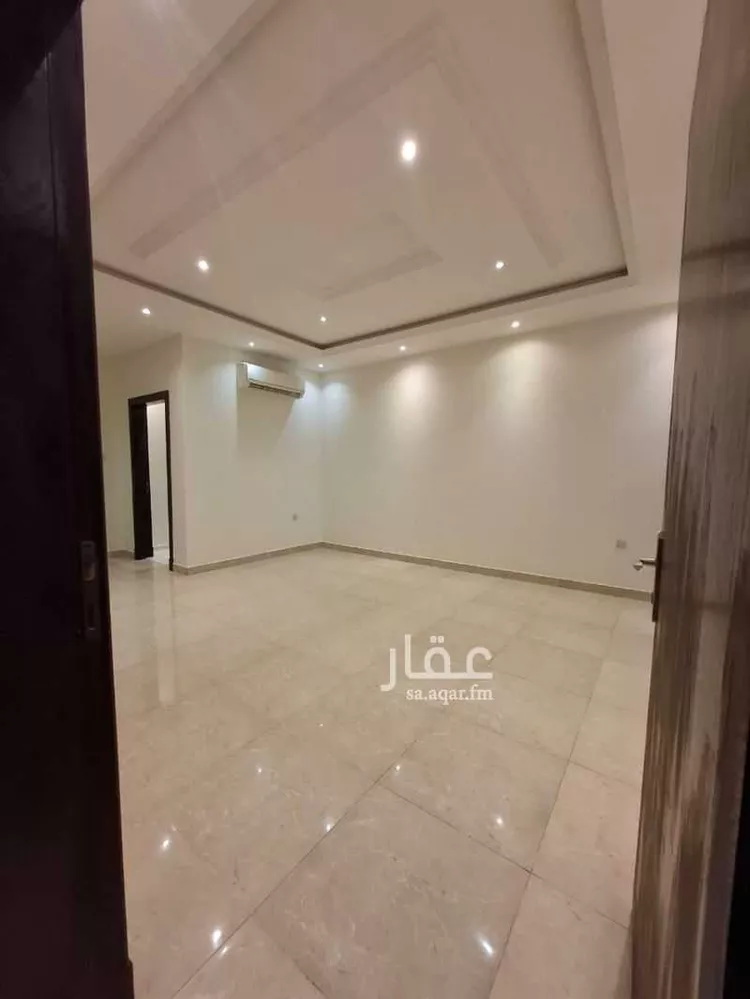 دور للإيجار في شارع رقم 403, حي الملقا, مدينة الرياض, منطقة الرياض 1 صورة