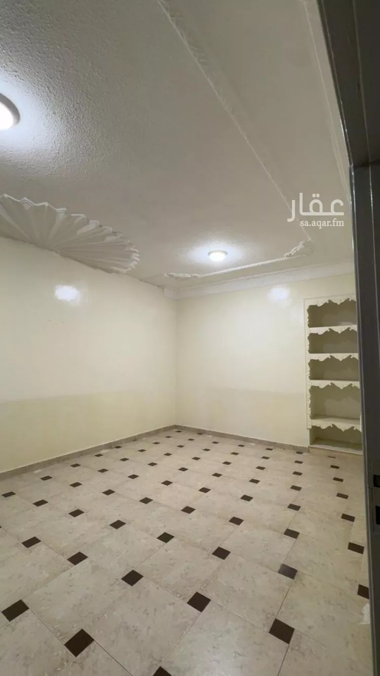 فيلا للإيجار في شارع النقيل, حي المنار, مدينة الرياض, منطقة الرياض صورة 2