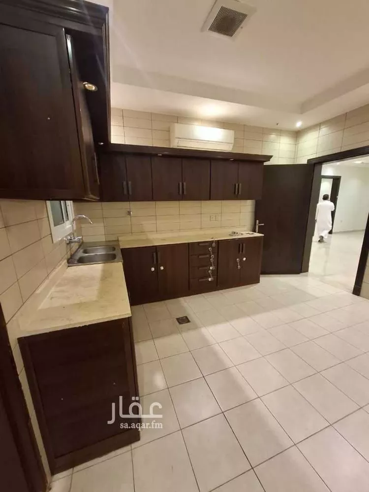 دور للإيجار في شارع رقم 403, حي الملقا, مدينة الرياض, منطقة الرياض صورة 5