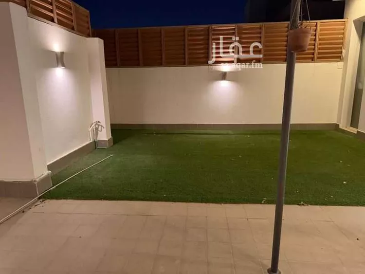 فيلا للإيجار في شارع علي أبي العلي, حي عرقة, مدينة الرياض, منطقة الرياض 14