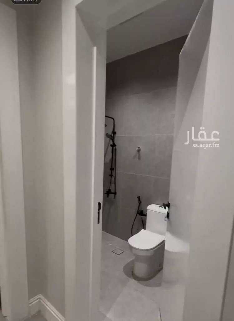 فيلا للإيجار في شارع ناصر الرشيد, حي الرمال, مدينة الرياض, منطقة الرياض صورة 4