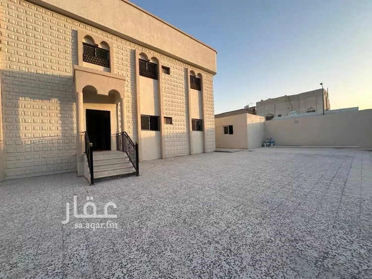 فيلا للبيع في شارع النباع, حي السعادة, مدينة الرياض, منطقة الرياض صورة 5