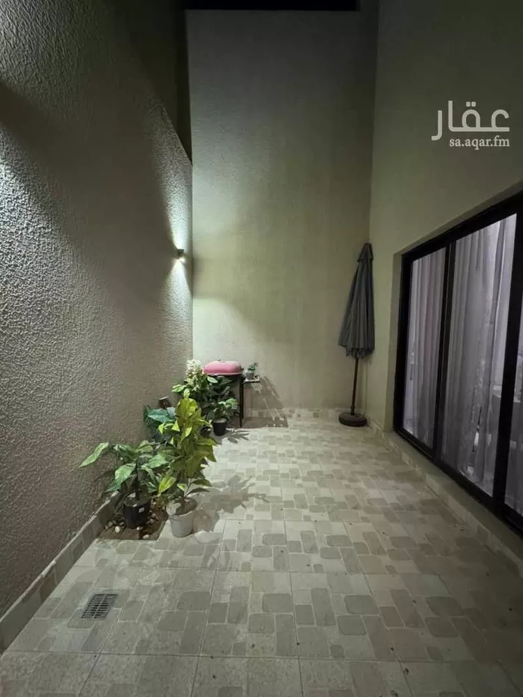 فيلا للإيجار في شارع 8325 عثمان ابن عفان, حي النرجس, مدينة الرياض, منطقة الرياض صورة 2