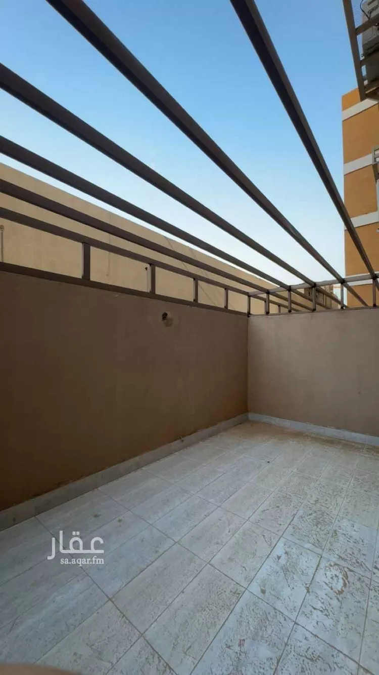 شقة للإيجار في شارع أبي برزة الأسلمي, حي الضباط, مدينة الرياض, منطقة الرياض