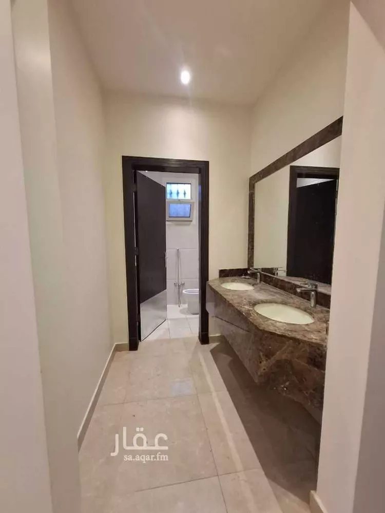 دور للإيجار في شارع رقم 403, حي الملقا, مدينة الرياض, منطقة الرياض صورة 2