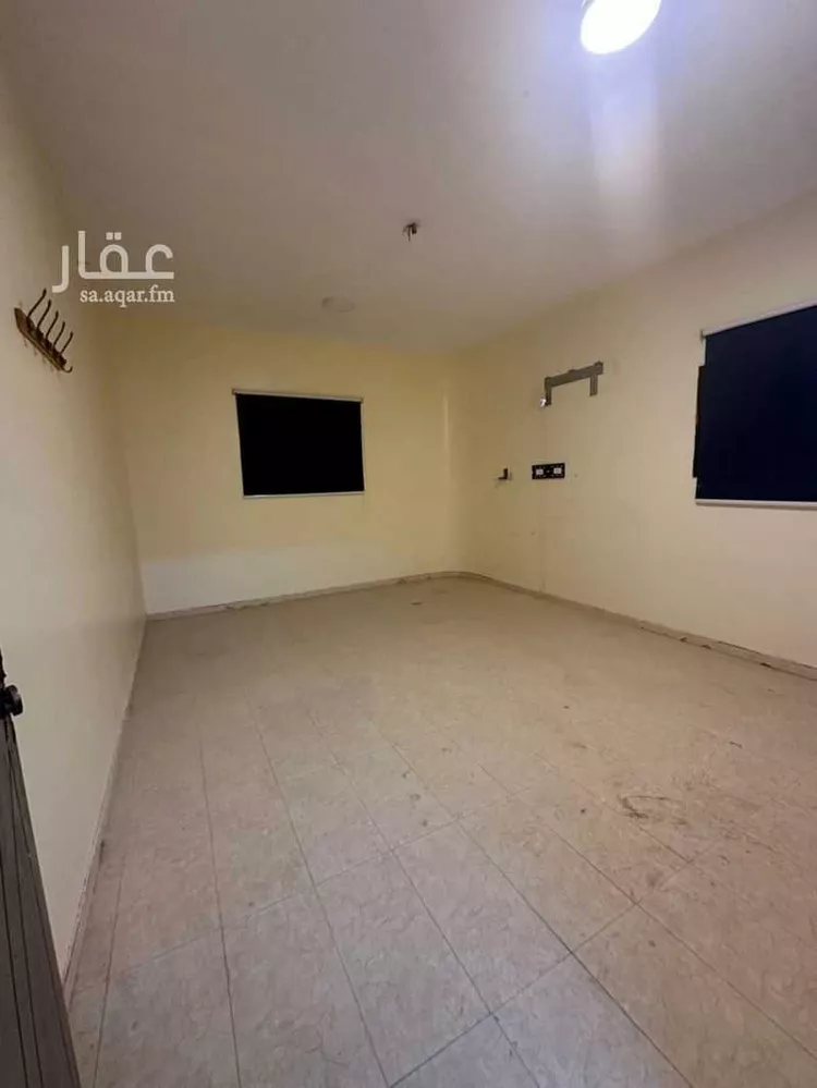 فيلا للإيجار في شارع أبي السعود البصري, حي بدر, مدينة الرياض, منطقة الرياض 8