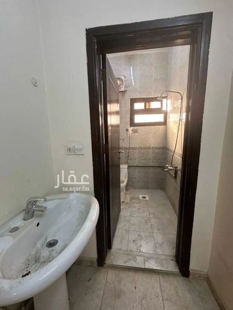 فيلا للإيجار في شارع أبي السعود البصري, حي بدر, مدينة الرياض, منطقة الرياض 19