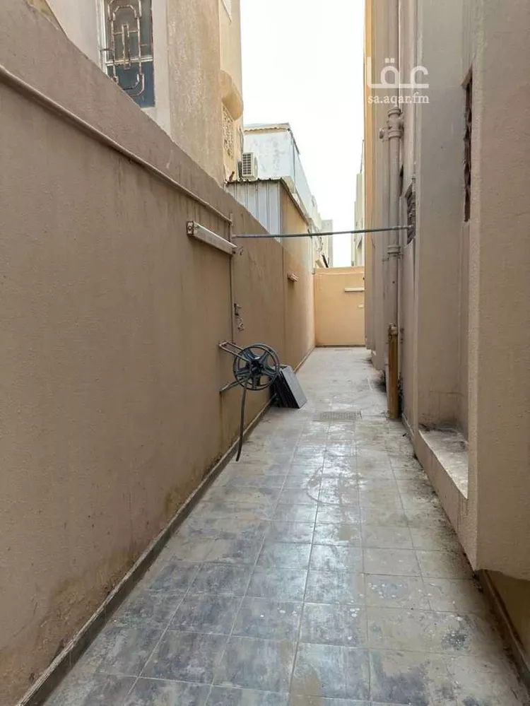 فيلا للإيجار في شارع أبي السعود البصري, حي بدر, مدينة الرياض, منطقة الرياض 18
