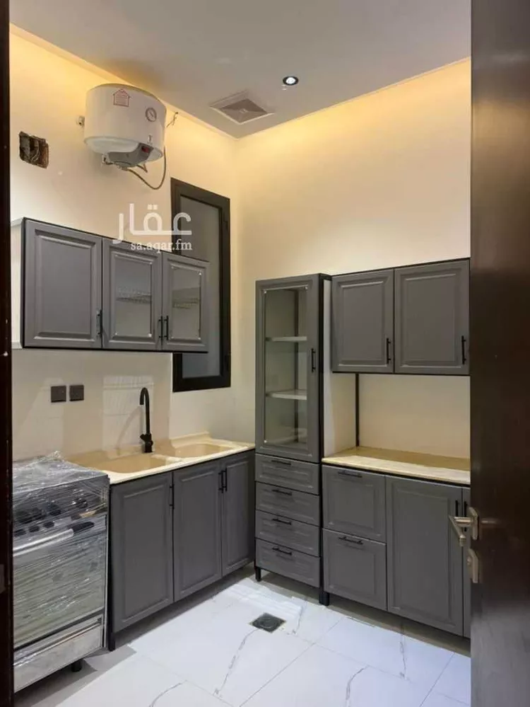 Floor for Rent in Riyadh Al Qadisiyah صورة 2