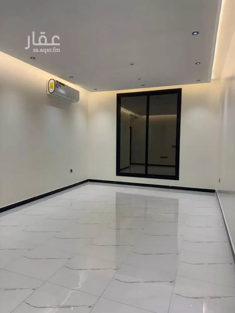 Floor for Rent in Riyadh Al Qadisiyah صورة 3