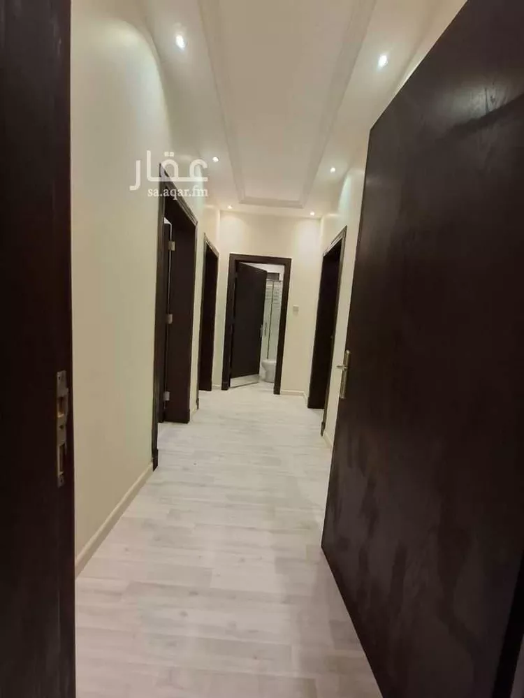 دور للإيجار في شارع رقم 403, حي الملقا, مدينة الرياض, منطقة الرياض صورة 3