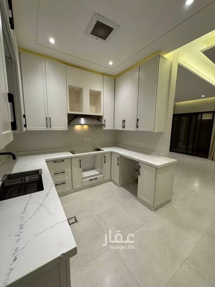 شقة للبيع في شارع احمد بن سعيد ابن الهندي, حي العارض, مدينة الرياض, منطقة الرياض صورة 4