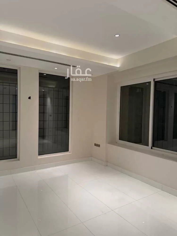 فيلا للإيجار في شارع علي أبي العلي, حي عرقة, مدينة الرياض, منطقة الرياض 10