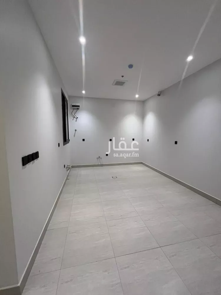 شقة للبيع في شارع المصانع, حي الحمراء, مدينة الرياض, منطقة الرياض صورة 3