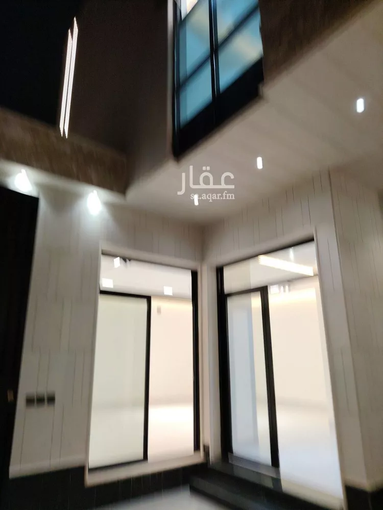 فيلا للبيع في شارع صالح بن محمد الحسني, حي الخليج, مدينة الرياض, منطقة الرياض صورة 5