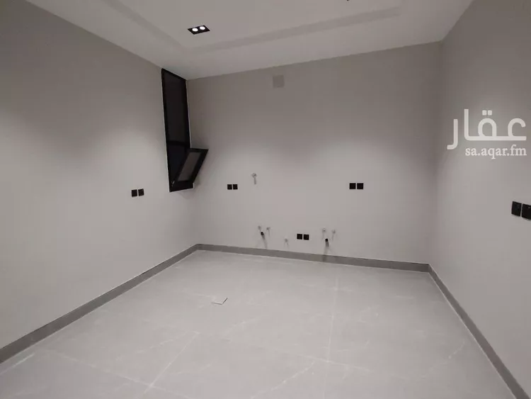 دور للبيع في شارع الغربة, حي إشبيلية, مدينة الرياض, منطقة الرياض صورة 5